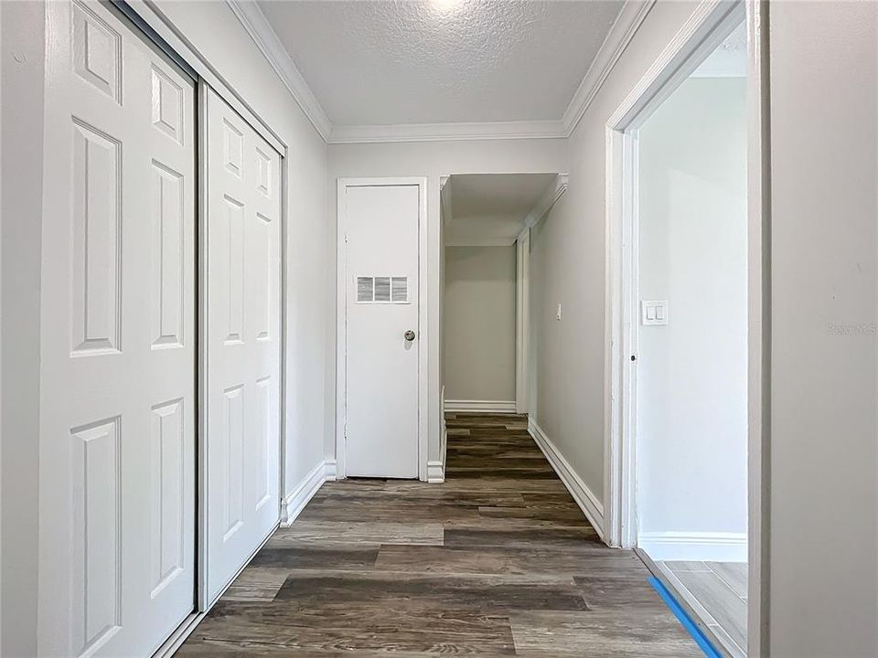 For Sale: $469,900 (4 beds, 3 baths, 2140 Square Feet)
