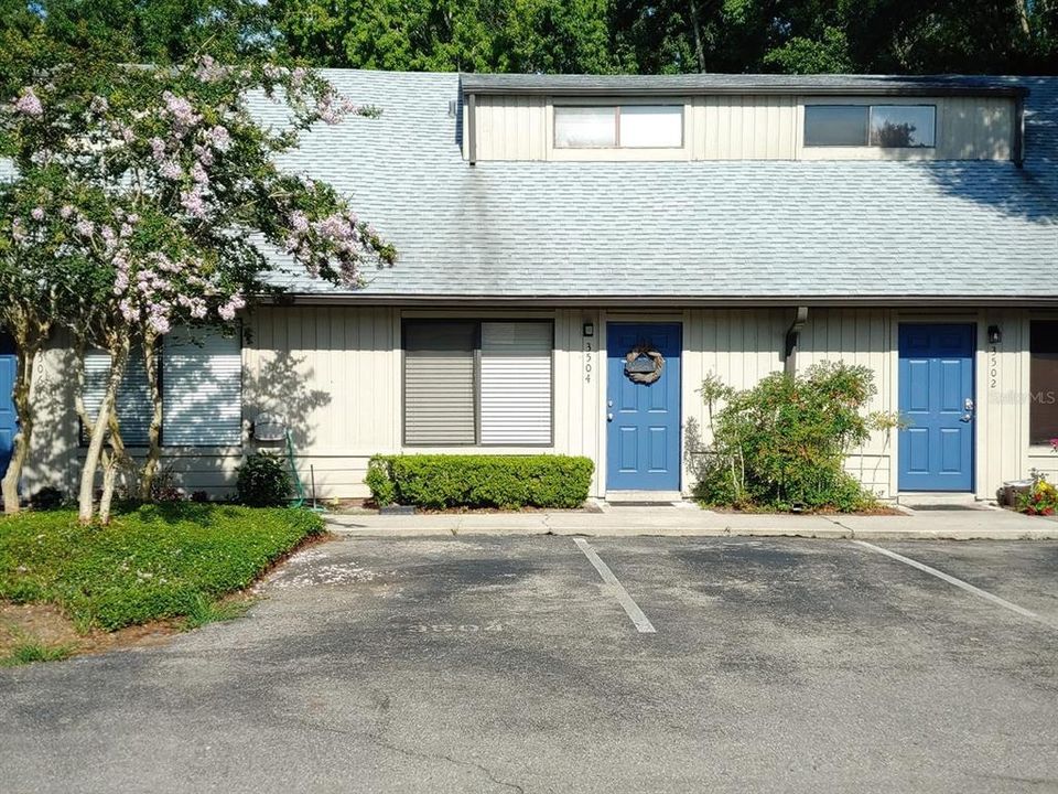 For Rent: $1,375 (2 beds, 2 baths, 1000 Square Feet)