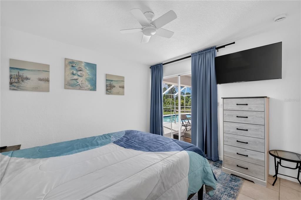 En Venta: $425,000 (3 camas, 2 baños, 1462 Pies cuadrados)