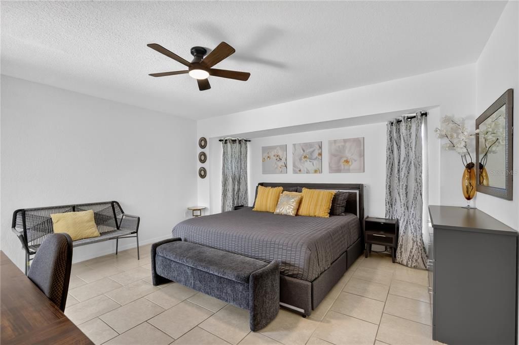 En Venta: $425,000 (3 camas, 2 baños, 1462 Pies cuadrados)