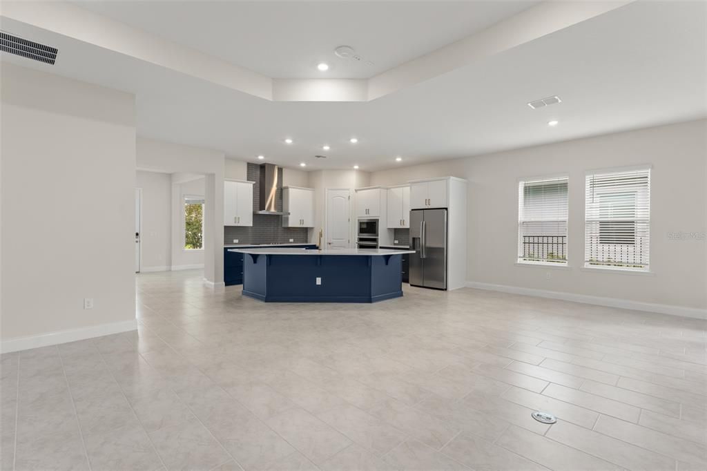На продажу: $719,900 (3 спален, 2 ванн, 2318 Квадратных фут)