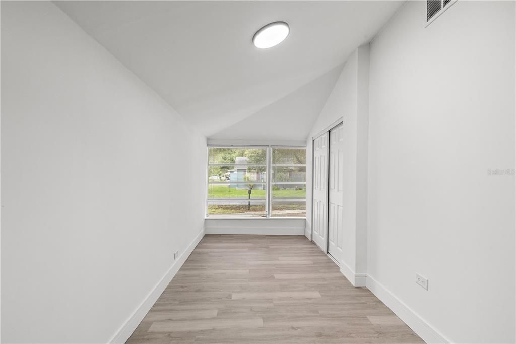 En Venta: $267,000 (3 camas, 2 baños, 1390 Pies cuadrados)