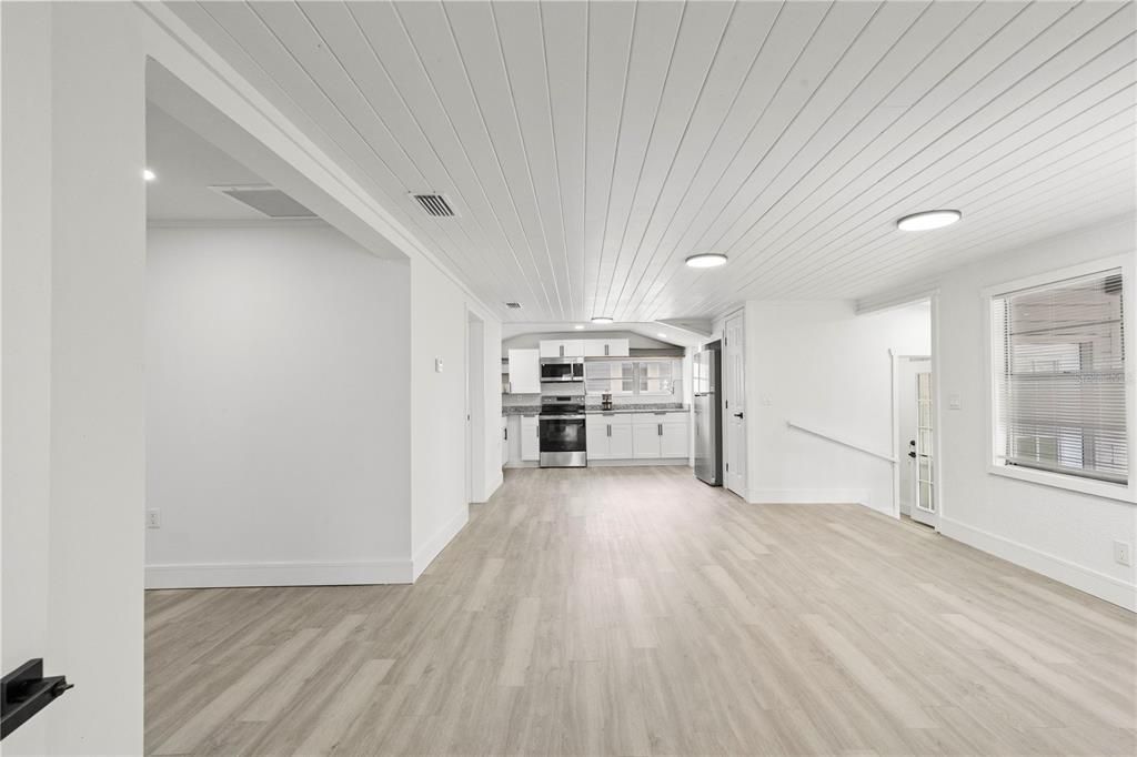 En Venta: $267,000 (3 camas, 2 baños, 1390 Pies cuadrados)