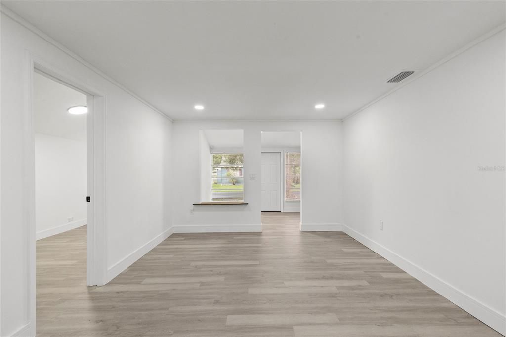 En Venta: $267,000 (3 camas, 2 baños, 1390 Pies cuadrados)