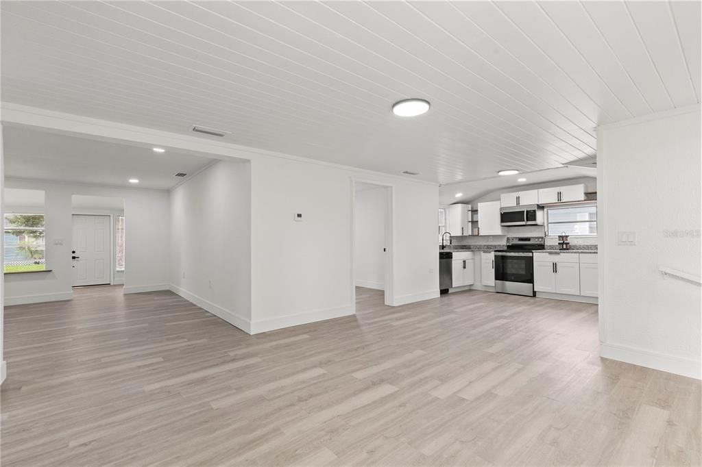 En Venta: $267,000 (3 camas, 2 baños, 1390 Pies cuadrados)