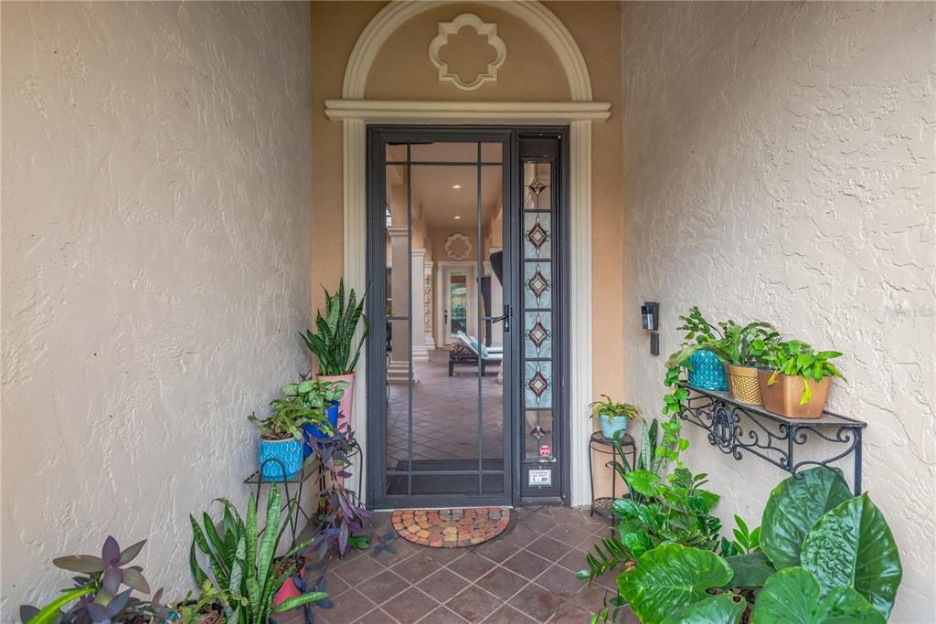 For Sale: $725,000 (3 beds, 3 baths, 2686 Square Feet)