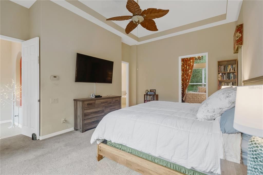 For Sale: $725,000 (3 beds, 3 baths, 2686 Square Feet)