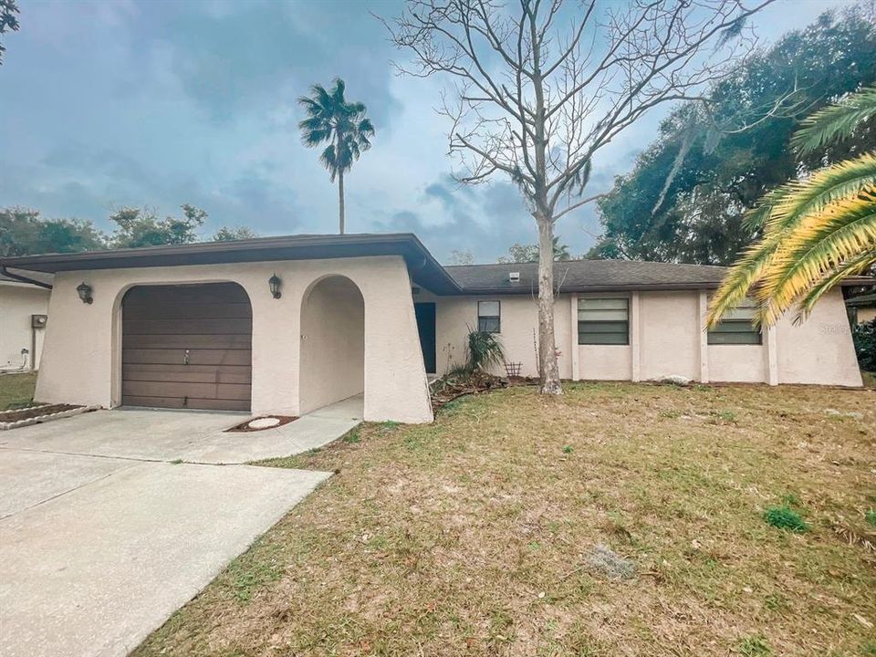 For Rent: $1,650 (2 beds, 2 baths, 1106 Square Feet)