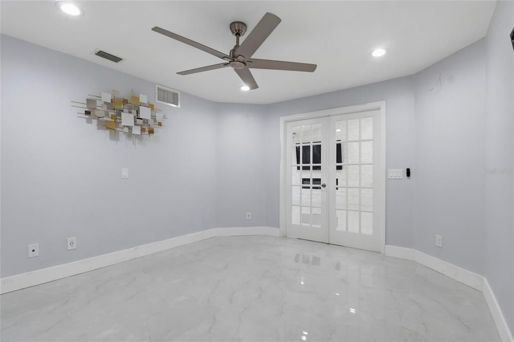 For Sale: $505,000 (3 beds, 2 baths, 1777 Square Feet)