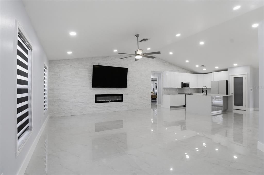 For Sale: $505,000 (3 beds, 2 baths, 1777 Square Feet)