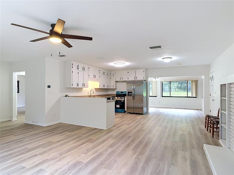En Venta: $244,900 (2 camas, 1 baños, 1176 Pies cuadrados)