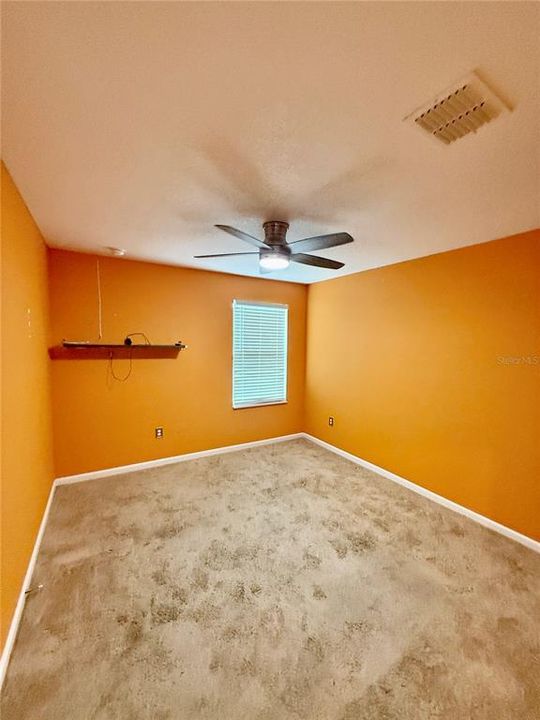 For Sale: $335,000 (4 beds, 2 baths, 1842 Square Feet)