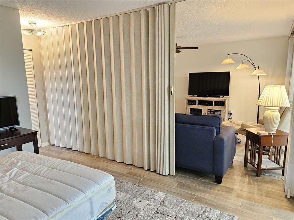 For Rent: $1,800 (2 beds, 2 baths, 1105 Square Feet)