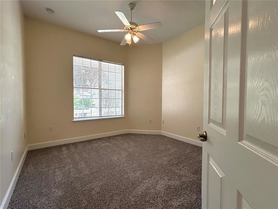 For Rent: $2,700 (3 beds, 2 baths, 2006 Square Feet)