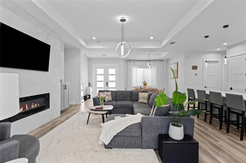 For Sale: $649,000 (3 beds, 2 baths, 1685 Square Feet)