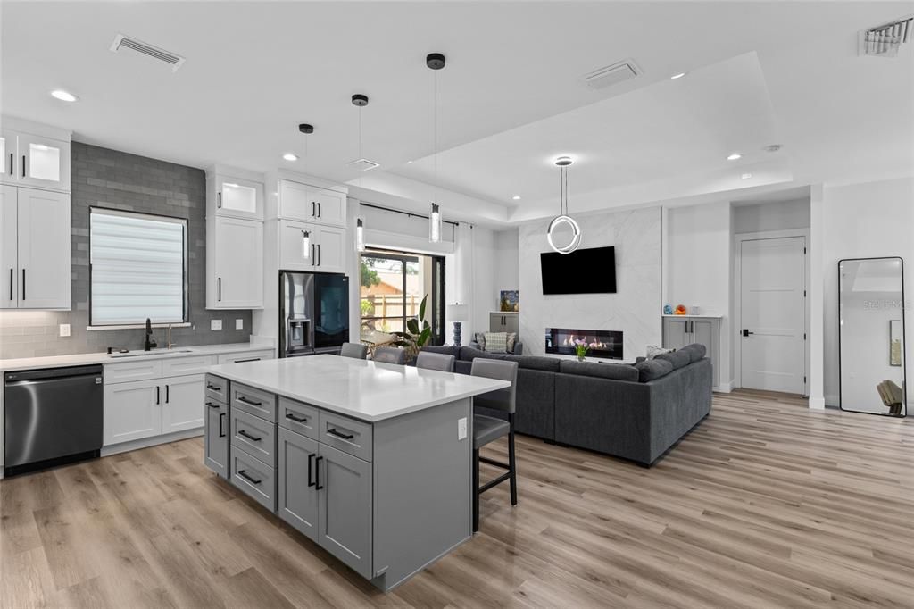 For Sale: $649,000 (3 beds, 2 baths, 1685 Square Feet)