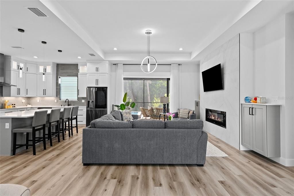 For Sale: $649,000 (3 beds, 2 baths, 1685 Square Feet)