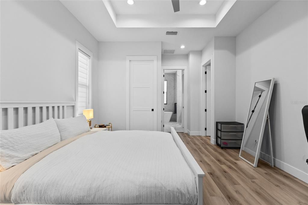 For Sale: $649,000 (3 beds, 2 baths, 1685 Square Feet)