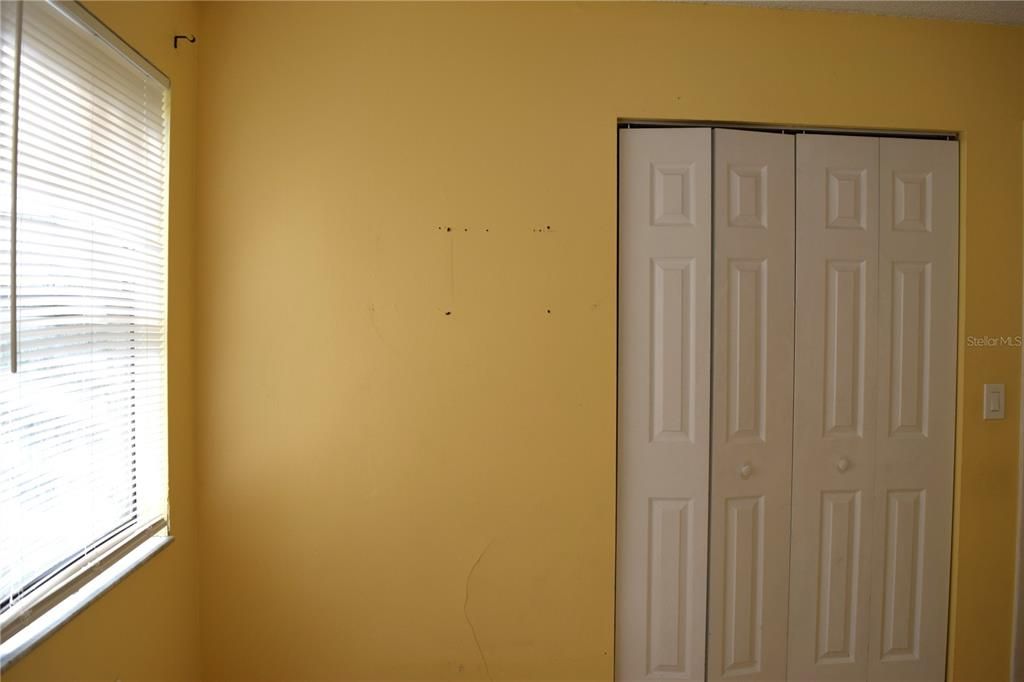 For Rent: $1,200 (2 beds, 1 baths, 823.5 Square Feet)