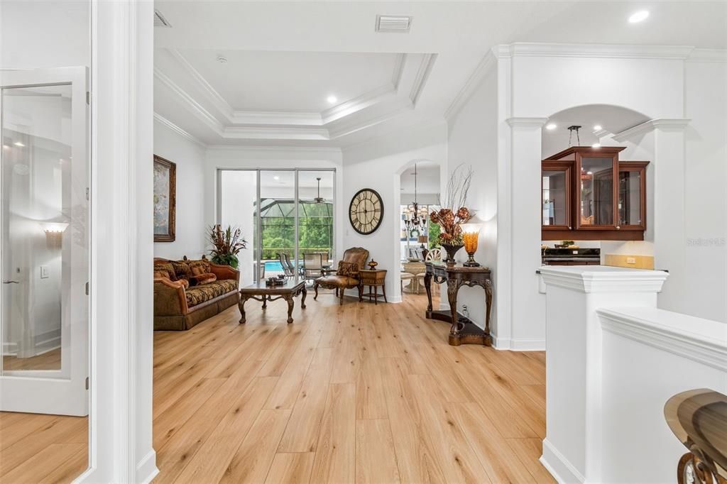En Venta: $1,399,000 (4 camas, 3 baños, 3214 Pies cuadrados)