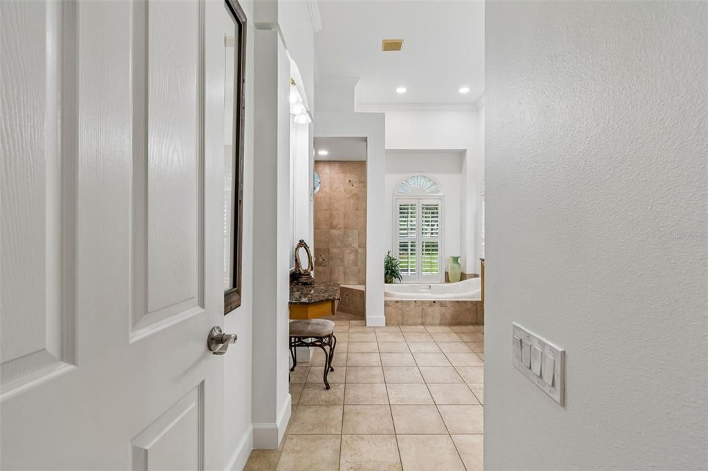 En Venta: $1,399,000 (4 camas, 3 baños, 3214 Pies cuadrados)