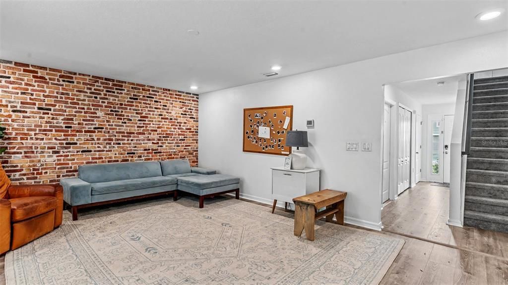 На продажу: $259,900 (3 спален, 2 ванн, 1771 Квадратных фут)