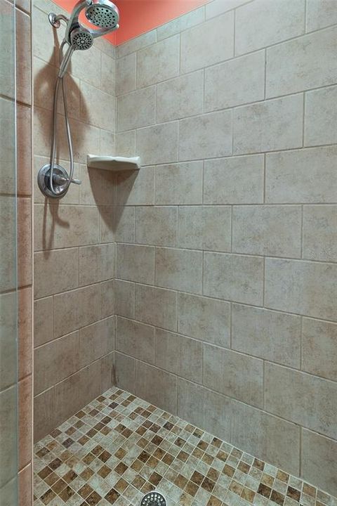 En Venta: $349,900 (3 camas, 2 baños, 1644 Pies cuadrados)