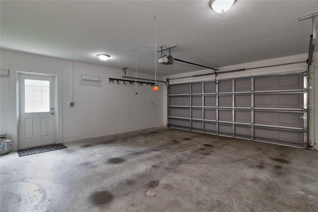 En Venta: $349,900 (3 camas, 2 baños, 1644 Pies cuadrados)