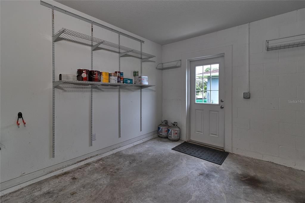 En Venta: $349,900 (3 camas, 2 baños, 1644 Pies cuadrados)