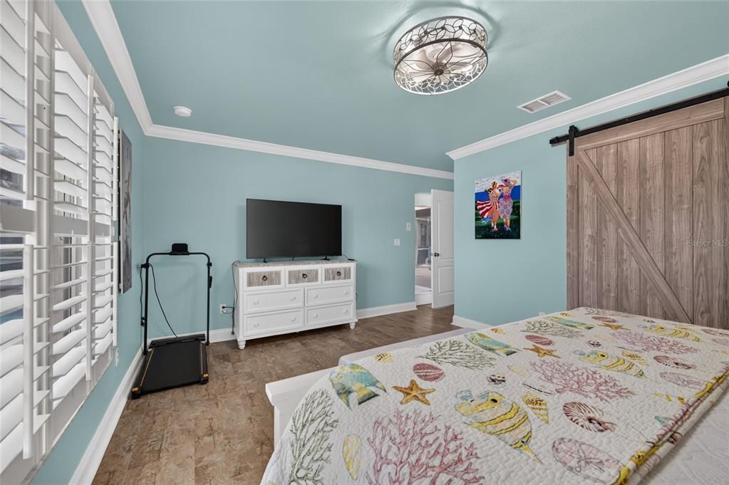 Activo con contrato: $595,000 (3 camas, 2 baños, 1636 Pies cuadrados)