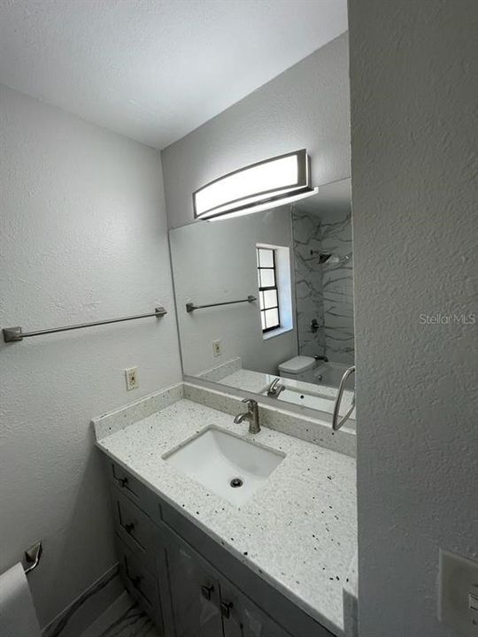 For Rent: $1,500 (1 beds, 1 baths, 745 Square Feet)