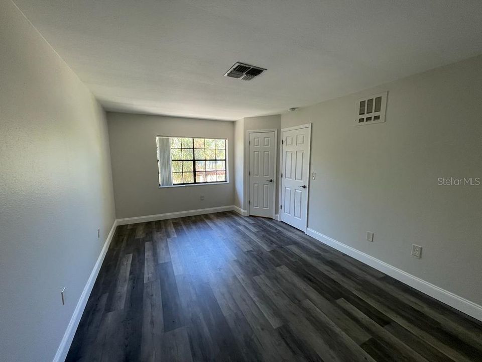 For Rent: $1,500 (1 beds, 1 baths, 745 Square Feet)