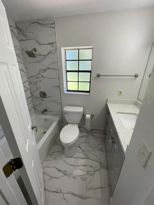 For Rent: $1,500 (1 beds, 1 baths, 745 Square Feet)