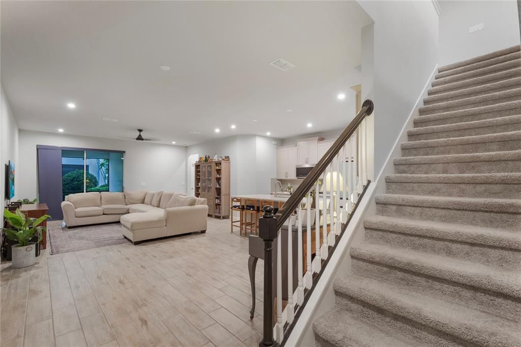 For Rent: $2,700 (4 beds, 3 baths, 2574 Square Feet)