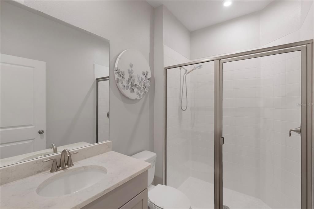 For Rent: $2,700 (4 beds, 3 baths, 2574 Square Feet)