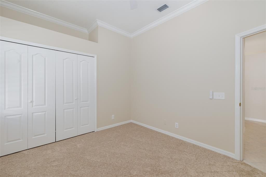 Activo con contrato: $549,900 (3 camas, 2 baños, 1860 Pies cuadrados)