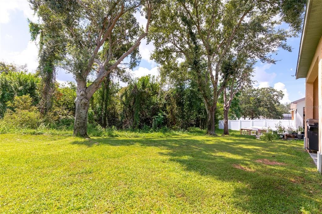 En Venta: $682,000 (4 camas, 2 baños, 2754 Pies cuadrados)
