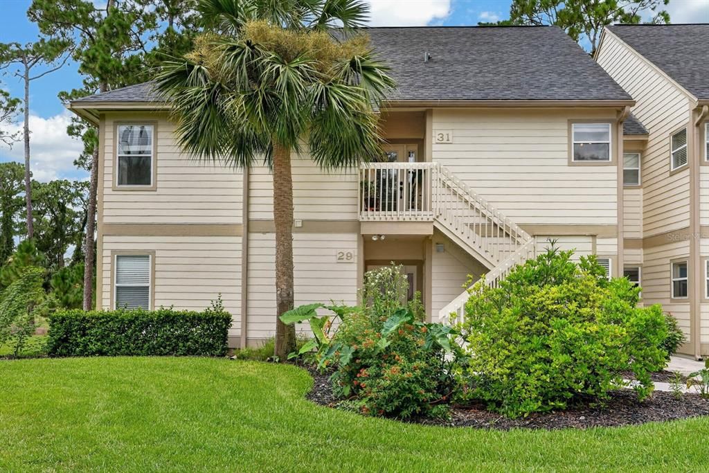 For Sale: $249,900 (2 beds, 2 baths, 1300 Square Feet)