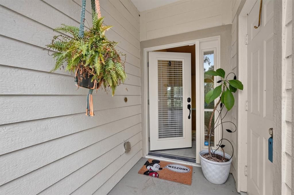 For Sale: $249,900 (2 beds, 2 baths, 1300 Square Feet)