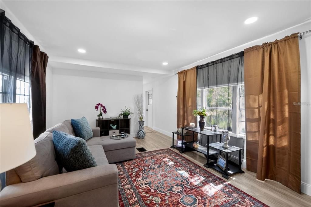 En Venta: $135,000 (2 camas, 1 baños, 672 Pies cuadrados)