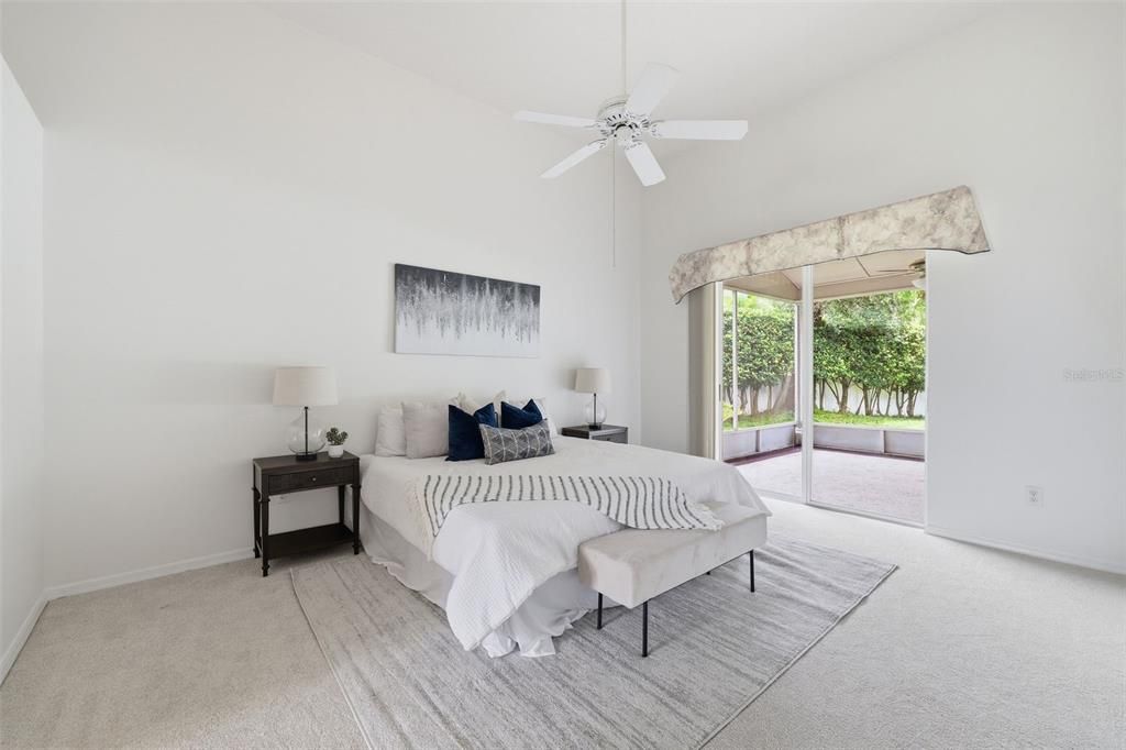 En Venta: $474,250 (5 camas, 3 baños, 2374 Pies cuadrados)