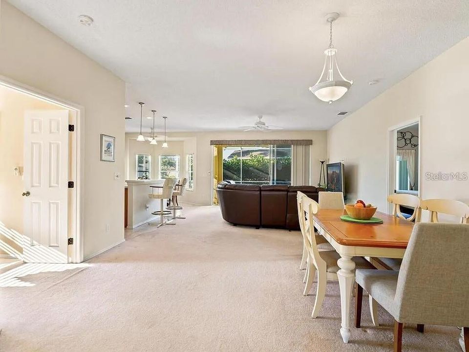 For Rent: $3,700 (4 beds, 2 baths, 1816 Square Feet)