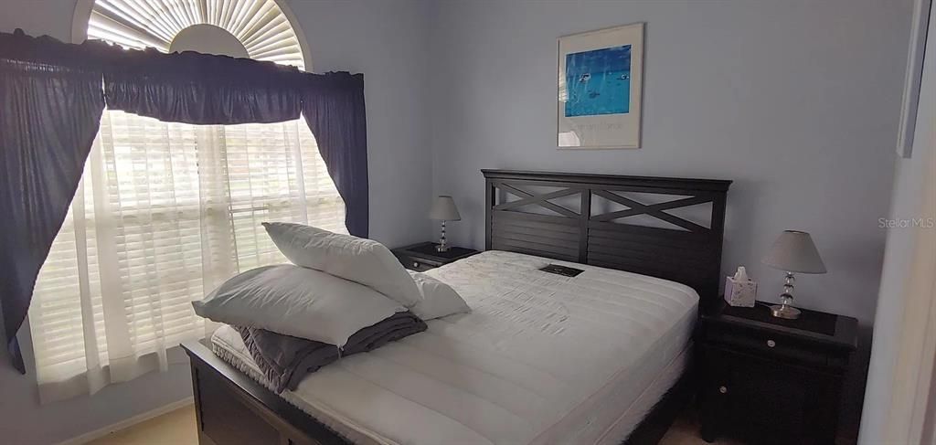 For Rent: $3,700 (4 beds, 2 baths, 1816 Square Feet)