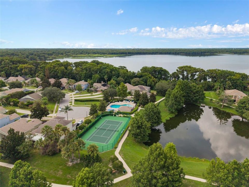 Active With Contract: $549,900 (4 beds, 3 baths, 2162 Square Feet)