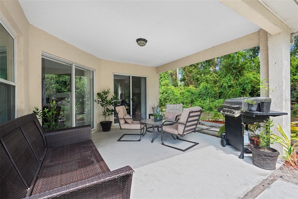 En Venta: $349,900 (4 camas, 2 baños, 2114 Pies cuadrados)