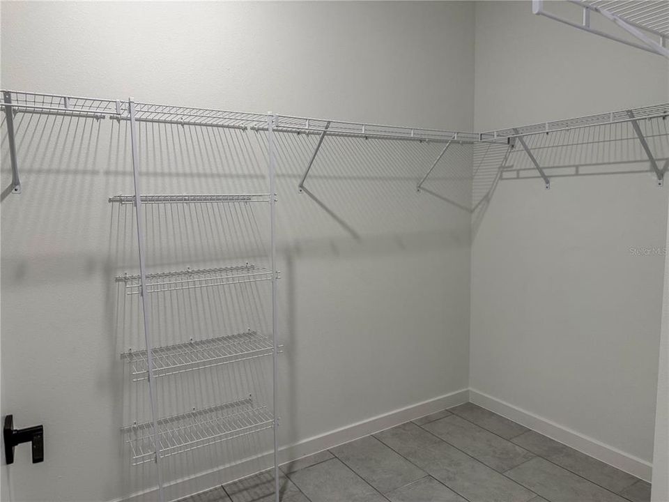 For Rent: $2,500 (3 beds, 2 baths, 1742 Square Feet)