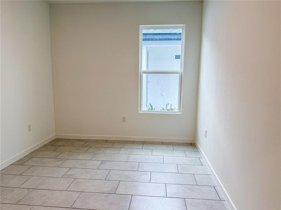 For Rent: $2,500 (3 beds, 2 baths, 1742 Square Feet)