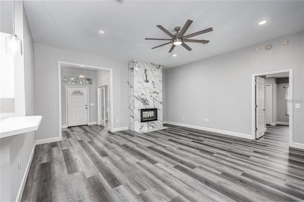For Rent: $2,900 (3 beds, 2 baths, 2190 Square Feet)