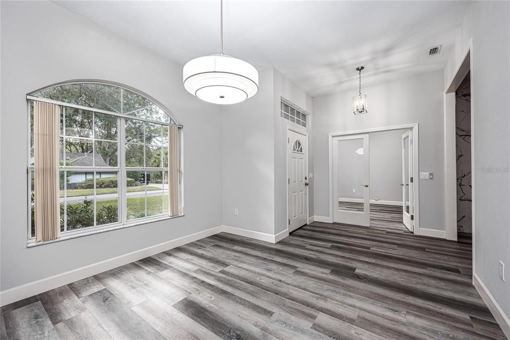 For Rent: $2,900 (3 beds, 2 baths, 2190 Square Feet)