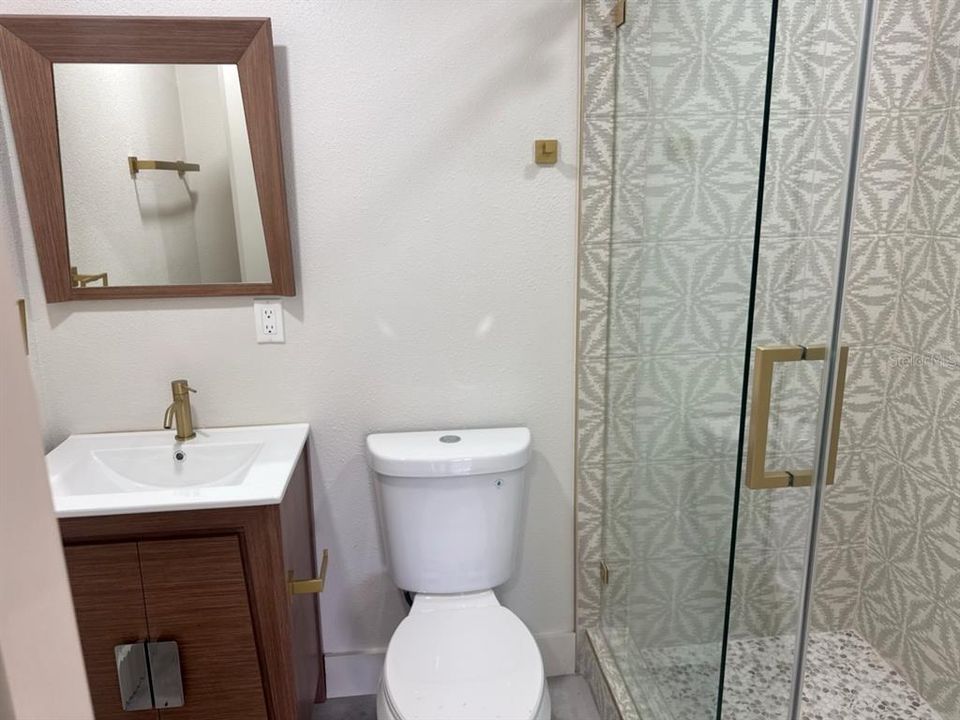 En Venta: $825,000 (3 camas, 3 baños, 1815 Pies cuadrados)